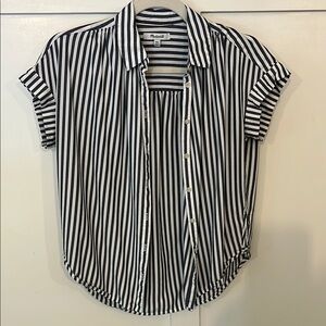 Madewell blue striped button up xxs